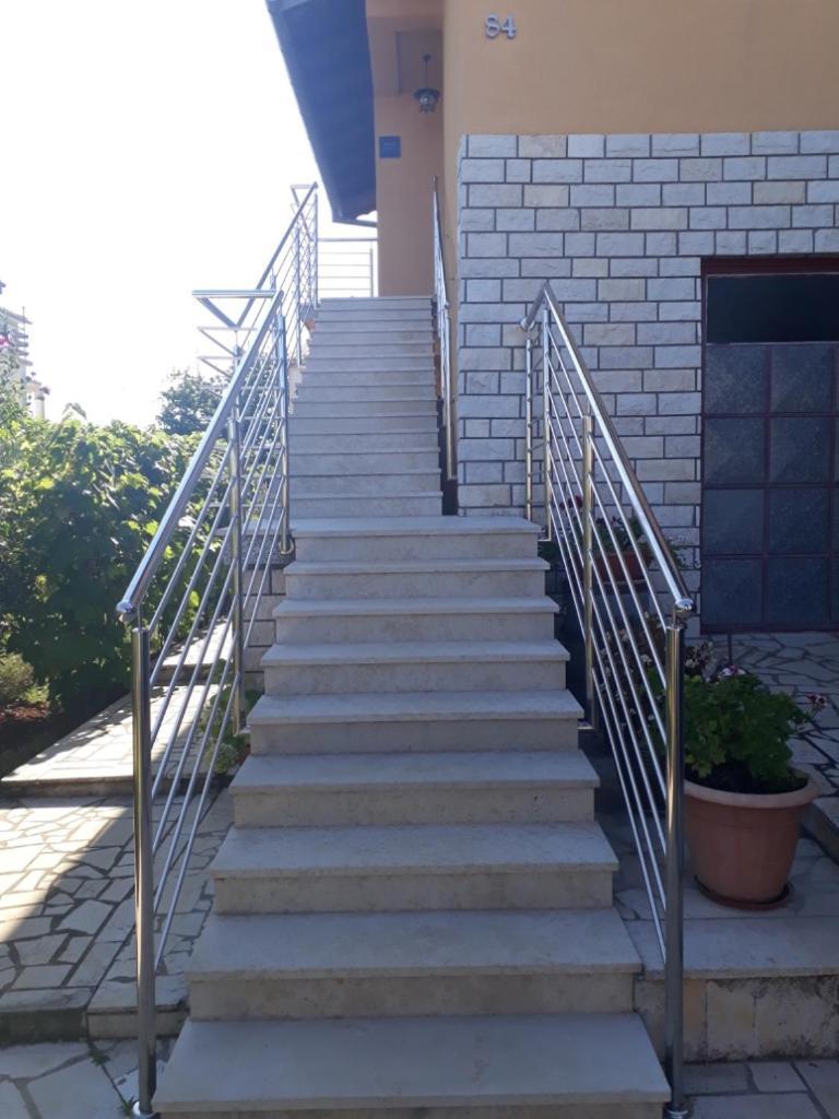 Apartments Nela Pula Exterior photo