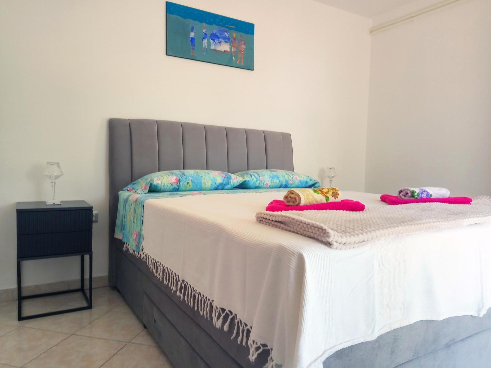 Apartments Nela Pula Exterior photo